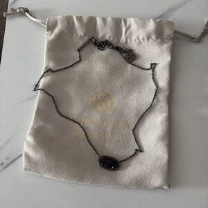 black kendra scott elisa necklace